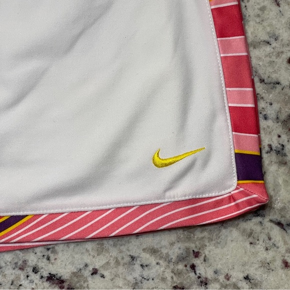 Nike Dri-Fit Tennis Skirt Size XS 0-2 White Coral Geo Print Yellow Swoosh Logo - Picture 2 of 9
